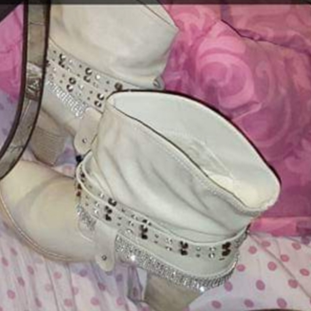 Heeled cowgirl bling boots